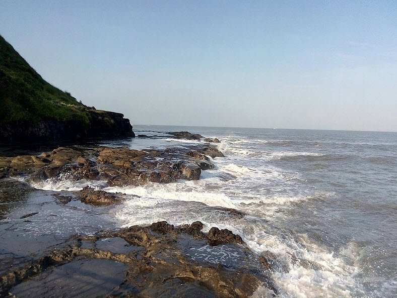 Harihareshwar Beach